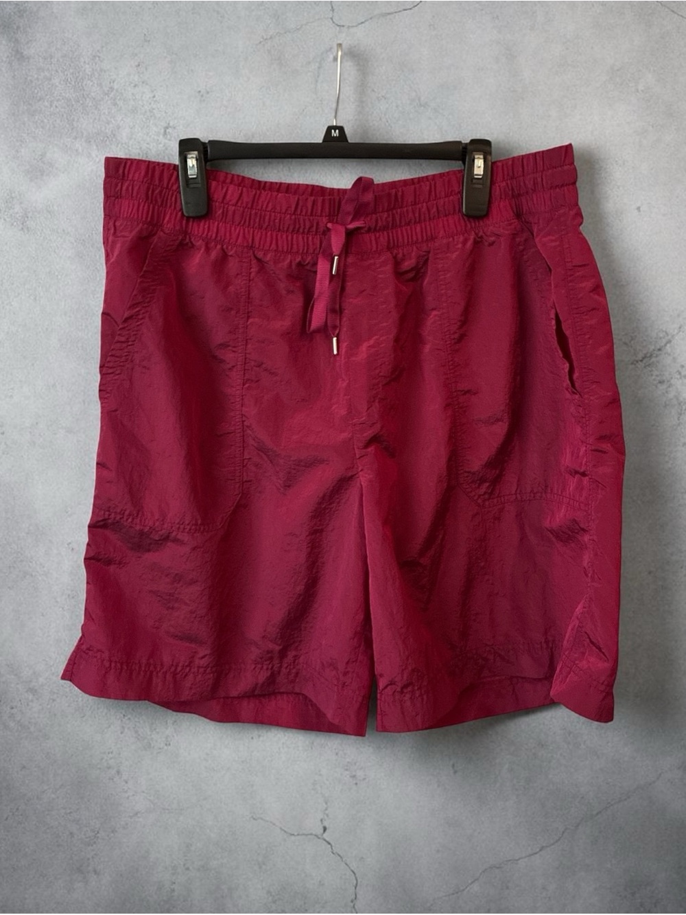 Old Navy Quick Dry Womens Pink Nylon Pull On Bermuda Shorts Size XL - Picture 2 of 7